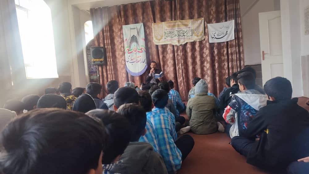 برگزاری سهشنبههای مهدوی و جشن اعیاد شعبانیه با حضور مولودخوان خوش صدای گراشی آقای ابوالفضل رزمان سهشنبه ۱۶ بهمن ماه ۱۴۰۳